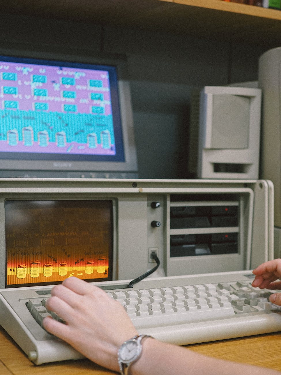 a person using an old computer, just because it is old does not make it better. USB-C is the way to go